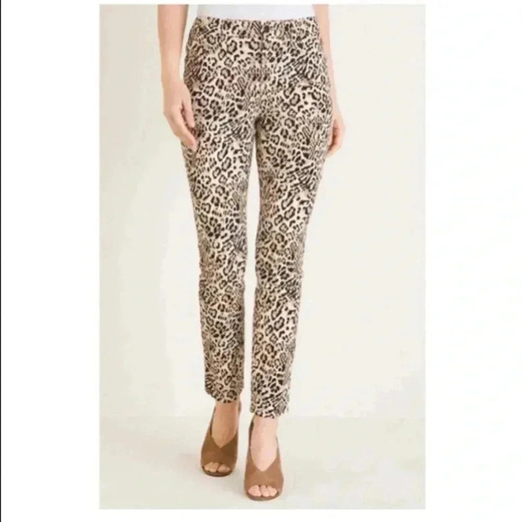 🆕Chico’s Leopard Girlfriend Ankle Jeans 4R🆕 - Picture 2 of 14